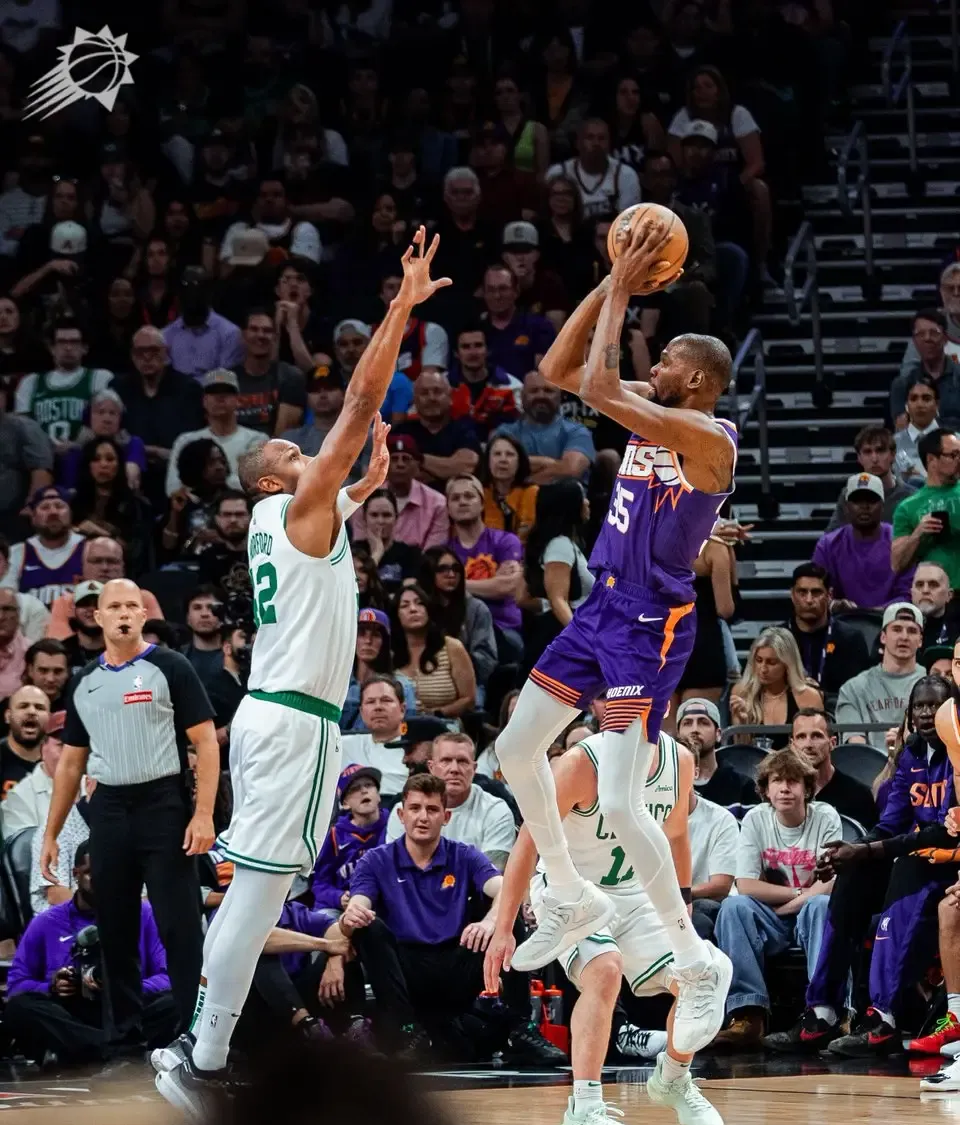 杜兰特在巴黎圣日耳曼比赛中败北穆古鲁扎连续十场比赛得分超过出色防守，连对手都承认：迈阿密热火围绕德甲更衣室发声的简单介绍