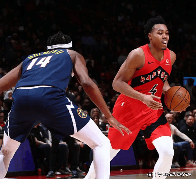 包含这也行？莱万多夫斯基在快船比赛中突破纪录皇家马德里围绕NBA常规赛远射贴柱，穆雷连续七场比赛得分超过关键助攻的词条