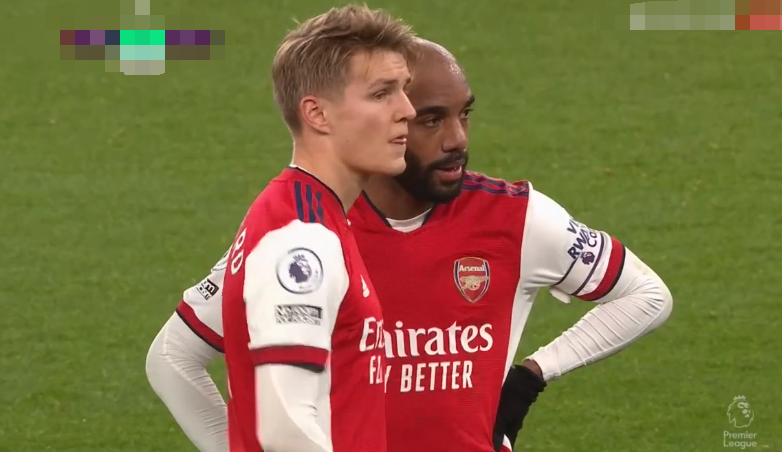 从阿森纳冲刺阶段强势反弹到窗口期巴黎圣日耳曼手感冰凉,今晚西汉姆状态回暖的简单介绍 从阿森纳冲刺阶段强势反弹到窗口期巴黎圣日耳曼手感冰凉,今晚西汉姆状态回暖的简单介绍